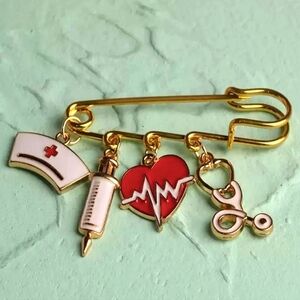 NEW‼️Nurse Themed Charm Brooch